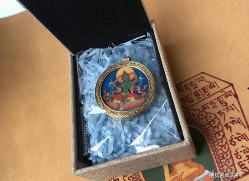 明星戴小唐卡,明星风采中的传统韵味