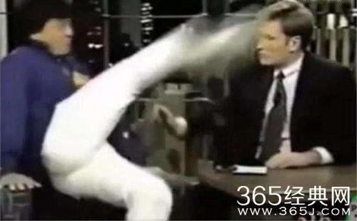 明星国外发飙视频,一场失控的明星风波