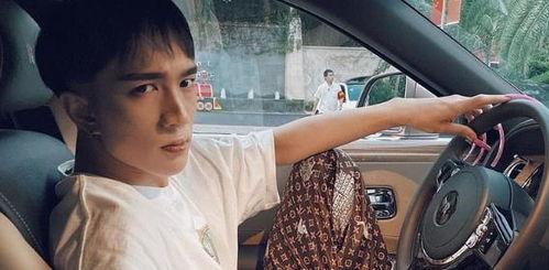 网红美女曝光裸身视频,真相令人震惊！