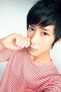 甘孜网红男有哪些名字,揭秘那些闪耀在高原的璀璨名字