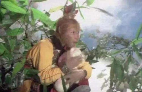 悟空酒吧吃瓜事件视频,一场网络热议的幕后真相揭秘