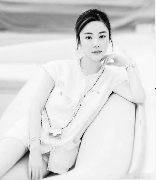 香港名媛蔡天凤最新爆料